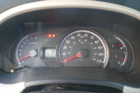 2013 Toyota Sienna LE 8-Passenger