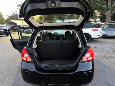 2011 Nissan Versa 1.8 S