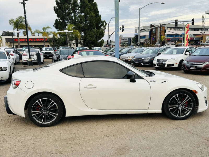 2015 Scion FR-S