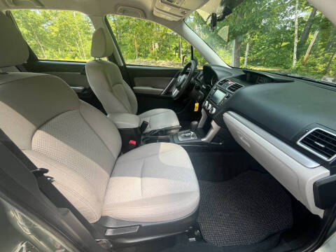 2017 Subaru Forester 2.5i