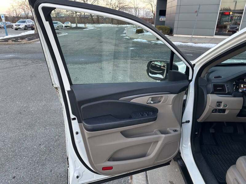 2016 Honda Pilot EX-L w/Honda Sensing