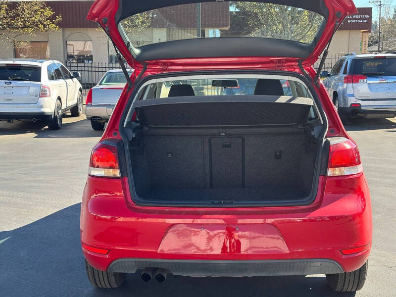 2013 Volkswagen Golf 2.5L PZEV