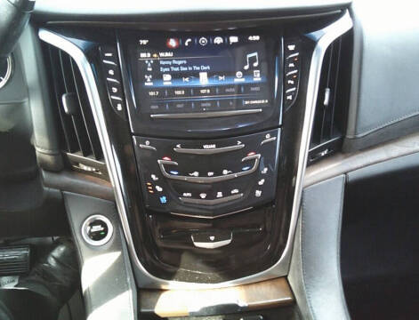 2017 Cadillac Escalade ESV Luxury