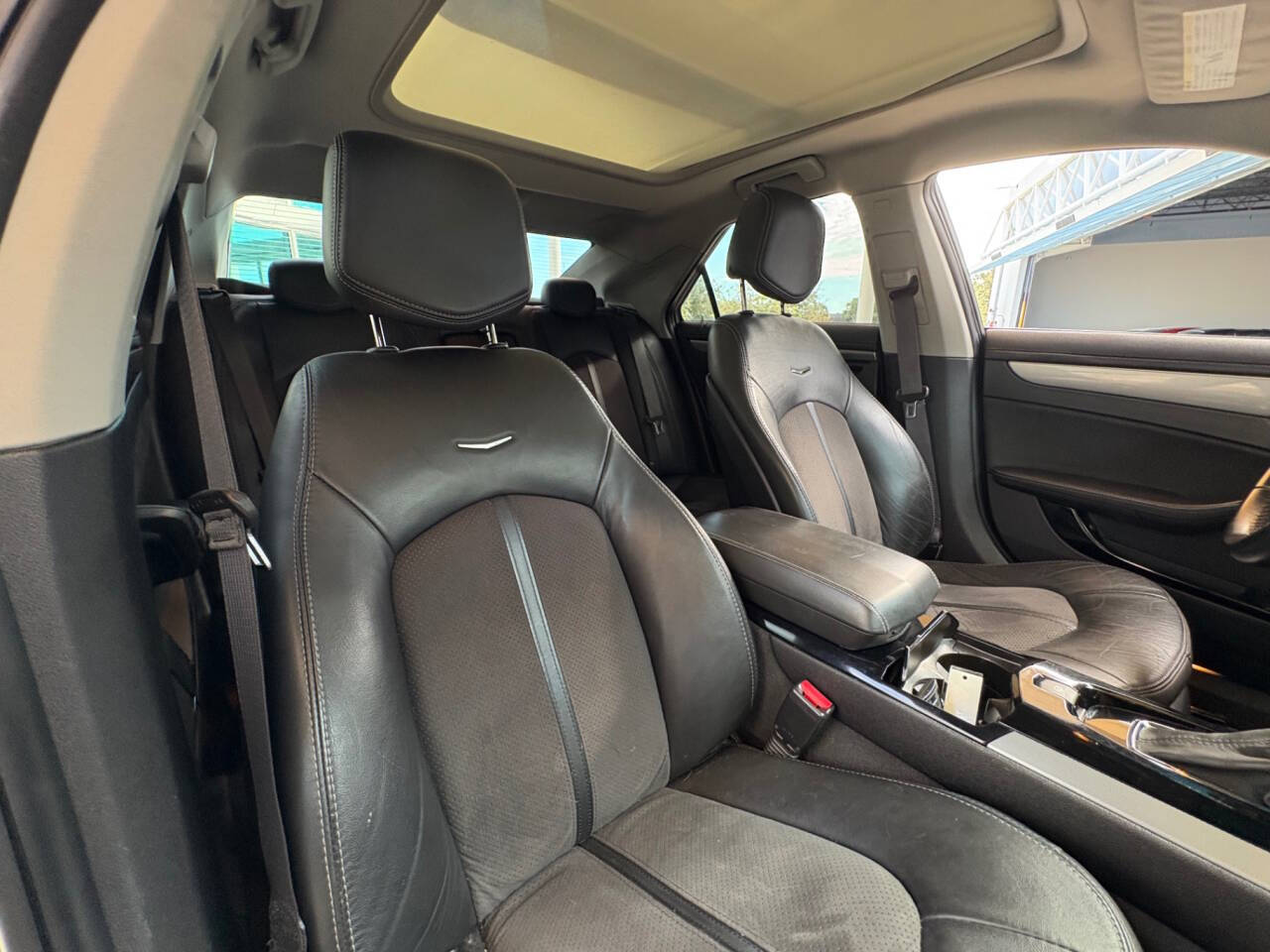 2014 Cadillac CTS-V 34