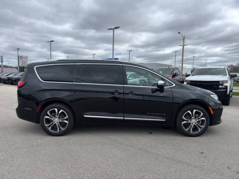 2026 Chrysler Pacifica Pinnacle