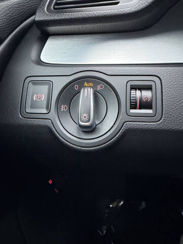 2010 Volkswagen CC Luxury PZEV