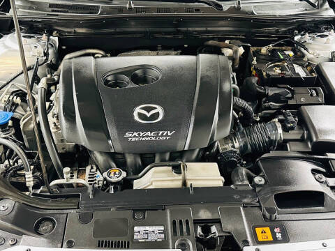 2018 Mazda MAZDA3 Touring