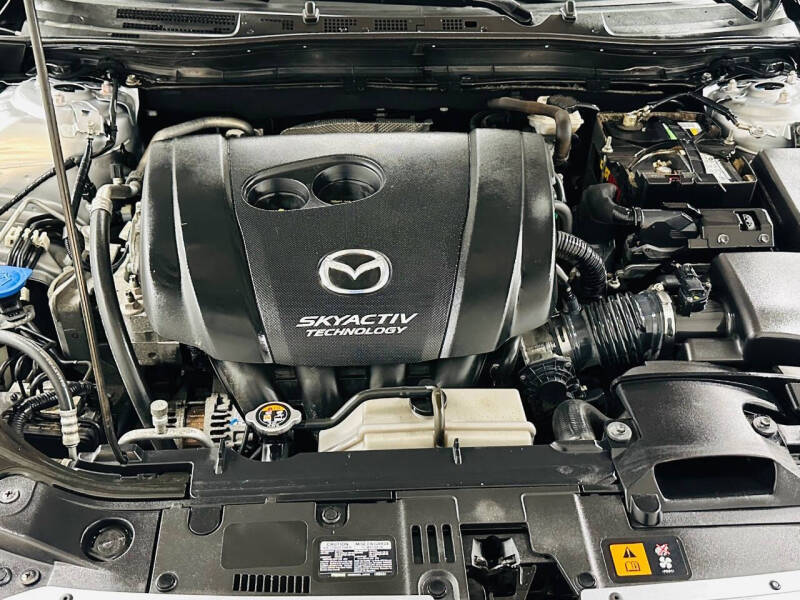 2018 Mazda MAZDA3 Touring