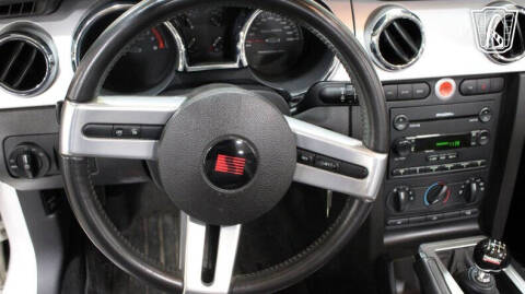 2005 Ford Mustang