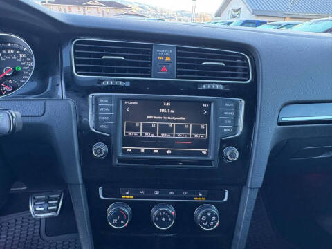 2017 Volkswagen Golf GTI