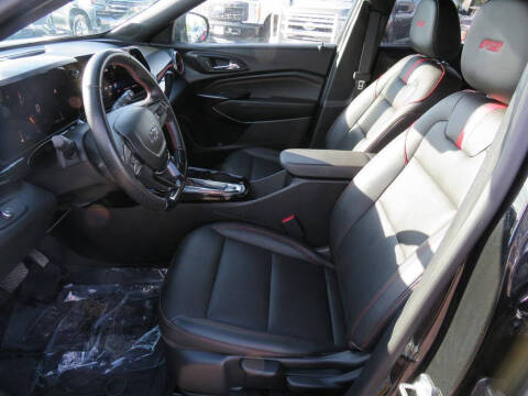 2024 Chevrolet Trax RS