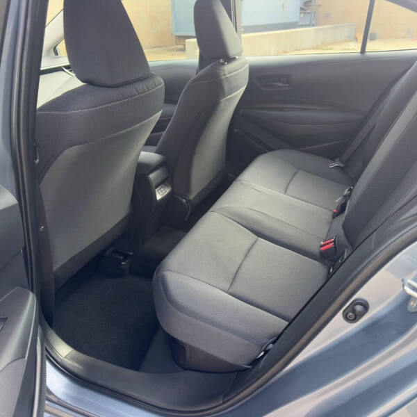 2025 Toyota Corolla Hybrid LE