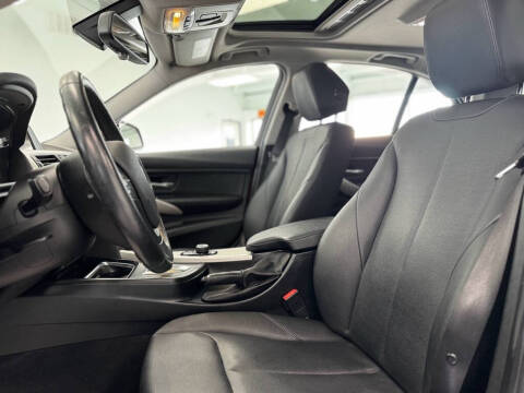 2015 BMW 3 Series 320i xDrive