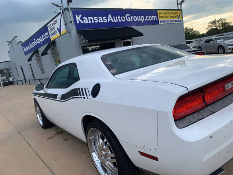 2013 Dodge Challenger SXT Plus