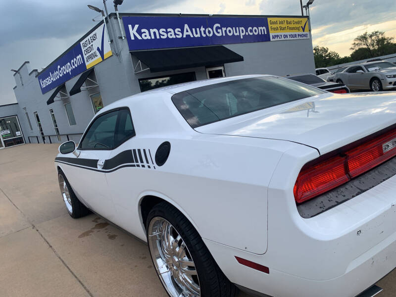 2013 Dodge Challenger SXT Plus