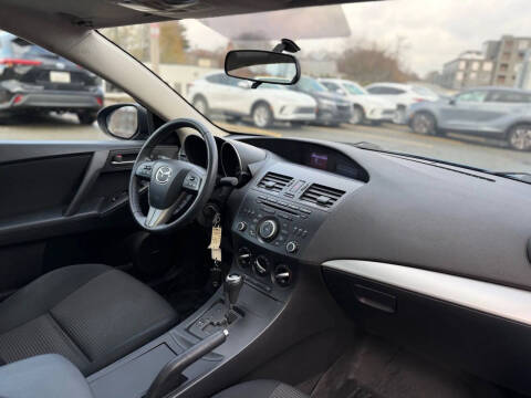 2012 Mazda MAZDA3 i Touring