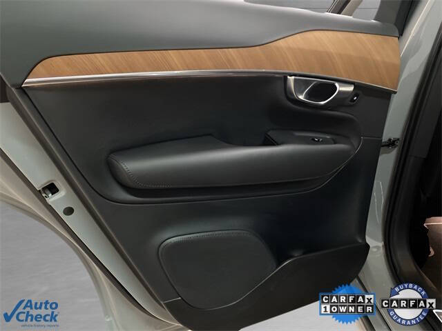 2025 Volvo XC90 B6 Plus Bright Theme 7P