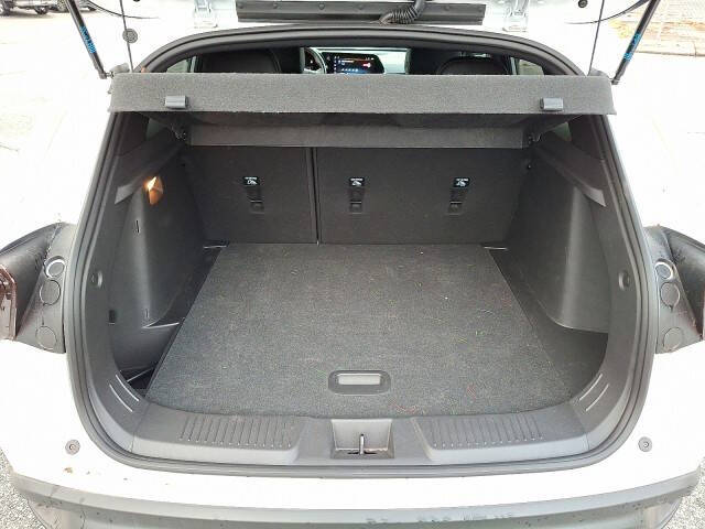 2025 Chevrolet Trax RS