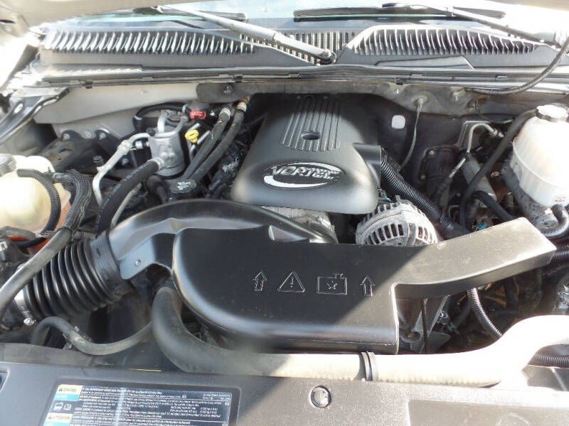 2006 Chevrolet Suburban LT 1500