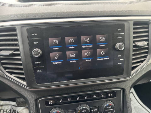 2020 Volkswagen Atlas Cross Sport V6 SE