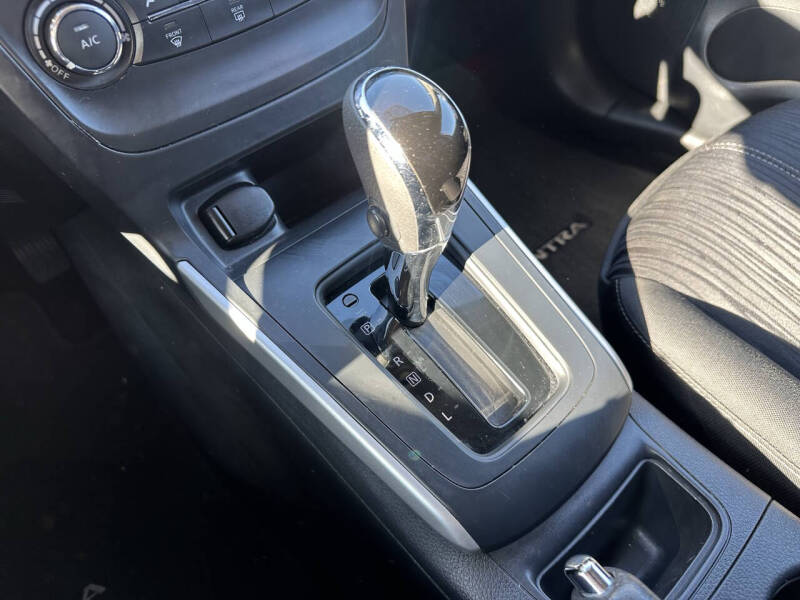 2017 Nissan Sentra SV