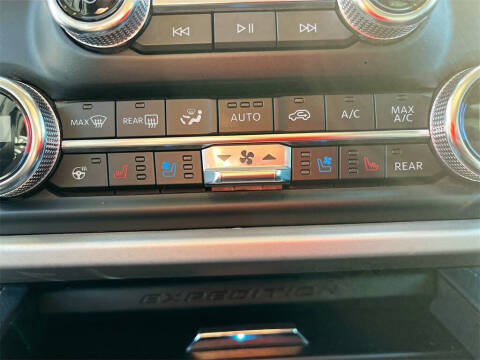 2023 Ford Expedition MAX XLT