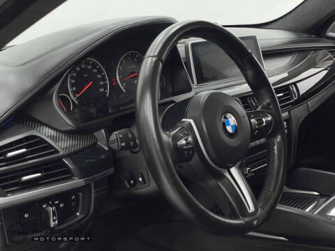 2015 BMW X6 M