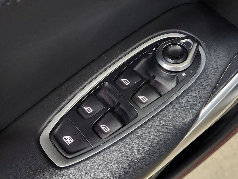 2023 Aston Martin DBX