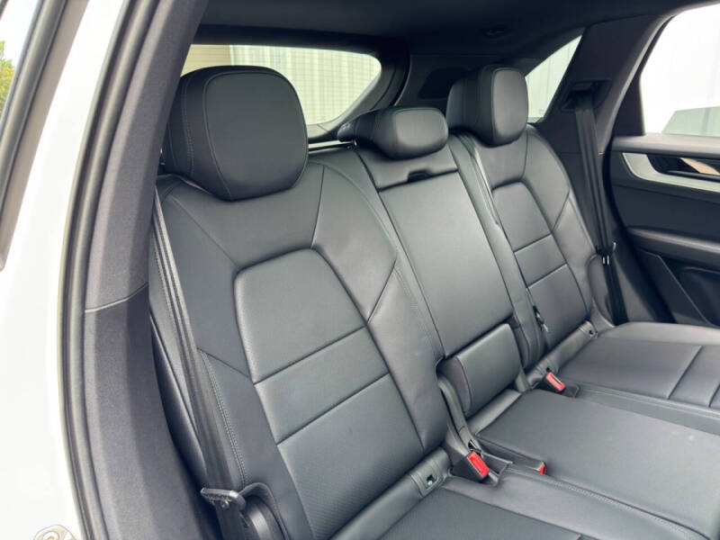 2024 Porsche Cayenne S E-Hybrid