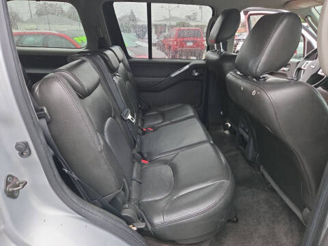 2011 Nissan Pathfinder Silver Edition