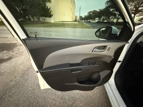 2018 Chevrolet Sonic LT Auto