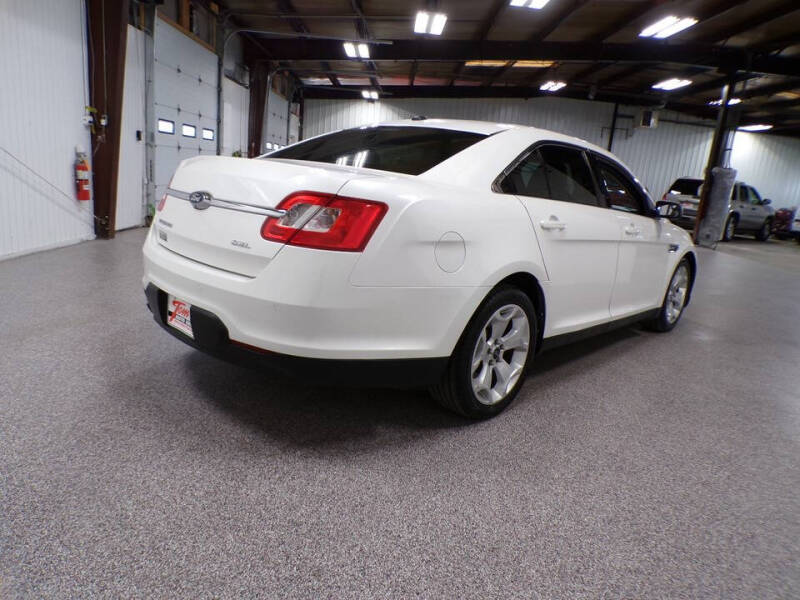 2012 Ford Taurus SEL