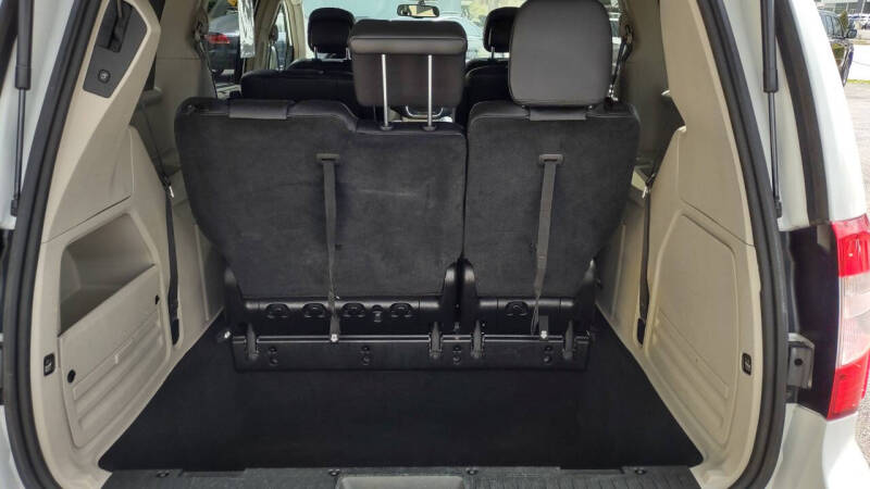 2015 Chrysler Town and Country Touring