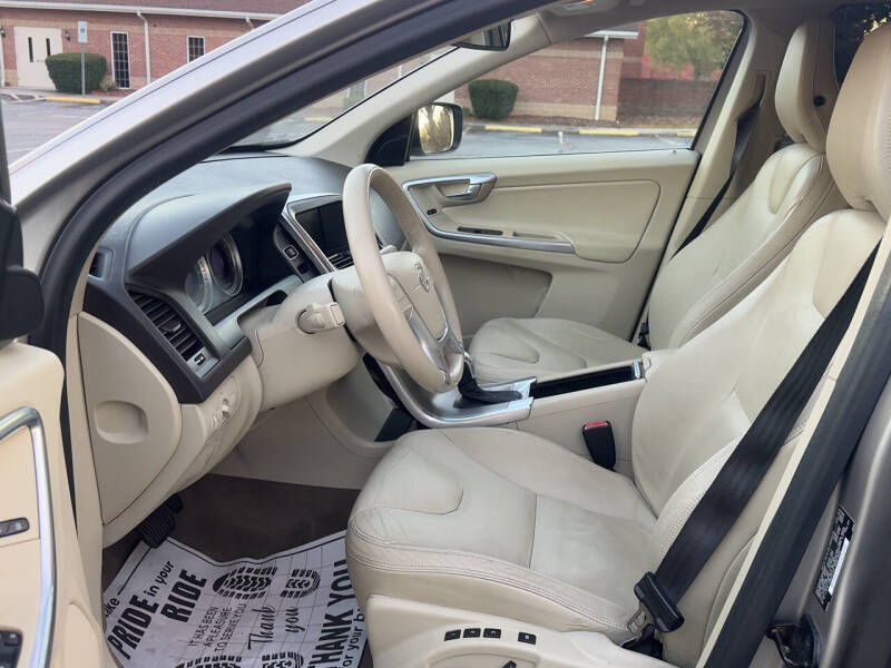 2013 Volvo XC60 3.2 Premier