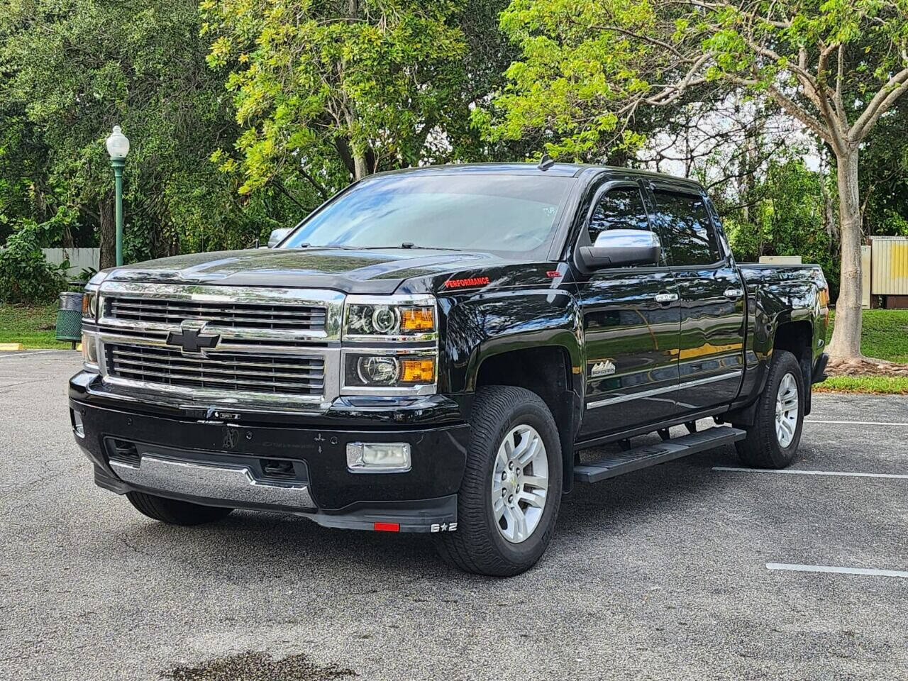 2014 CHEVROLET Silverado Pickup - $21,995