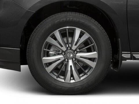 2017 Nissan Pathfinder SV