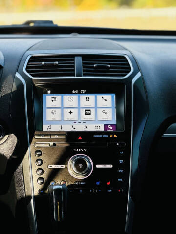 2017 Ford Explorer Sport