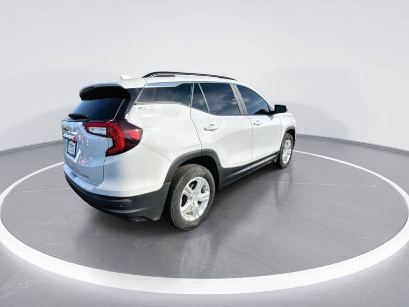 2023 GMC Terrain SLE