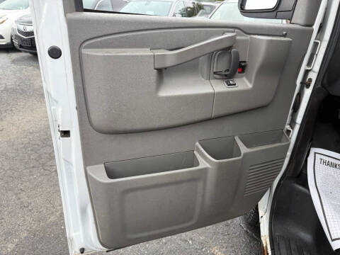 2020 Chevrolet Express 3500