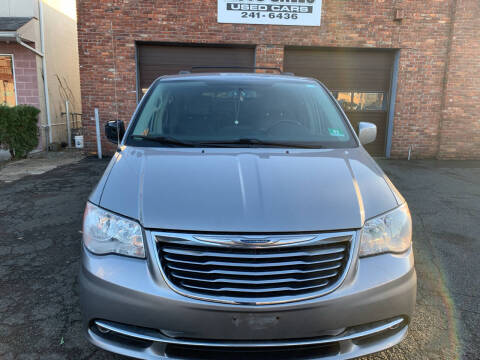 2016 Chrysler Town and Country Touring
