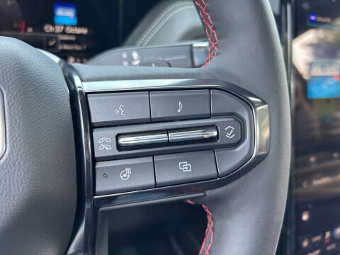 2025 GMC Yukon AT4 Ultimate