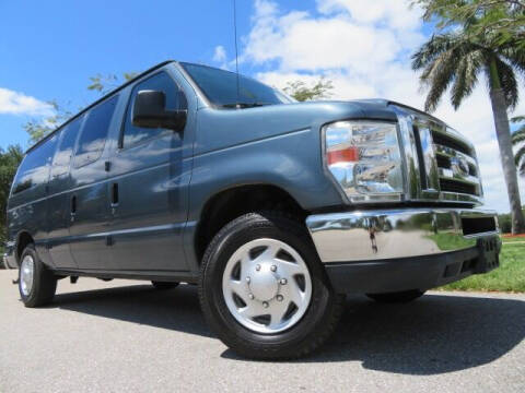 2013 Ford E-Series E-150 XLT