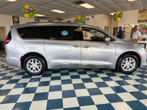 2020 Chrysler Pacifica Touring L