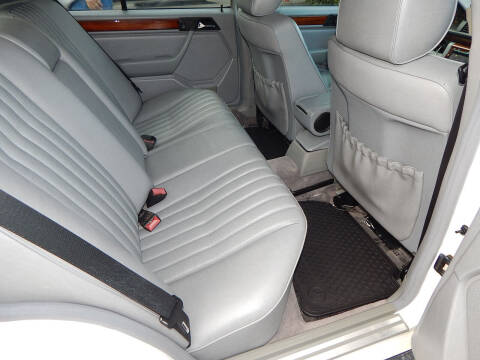 1995 Mercedes-Benz E-Class E 300D