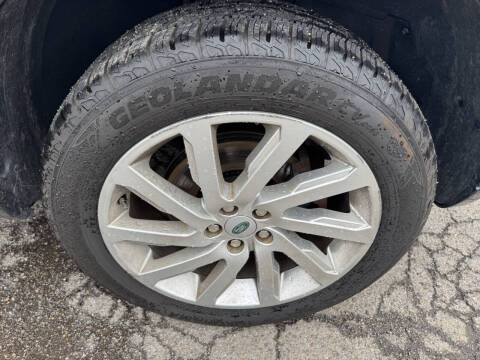 2012 Land Rover LR2 HSE LUX