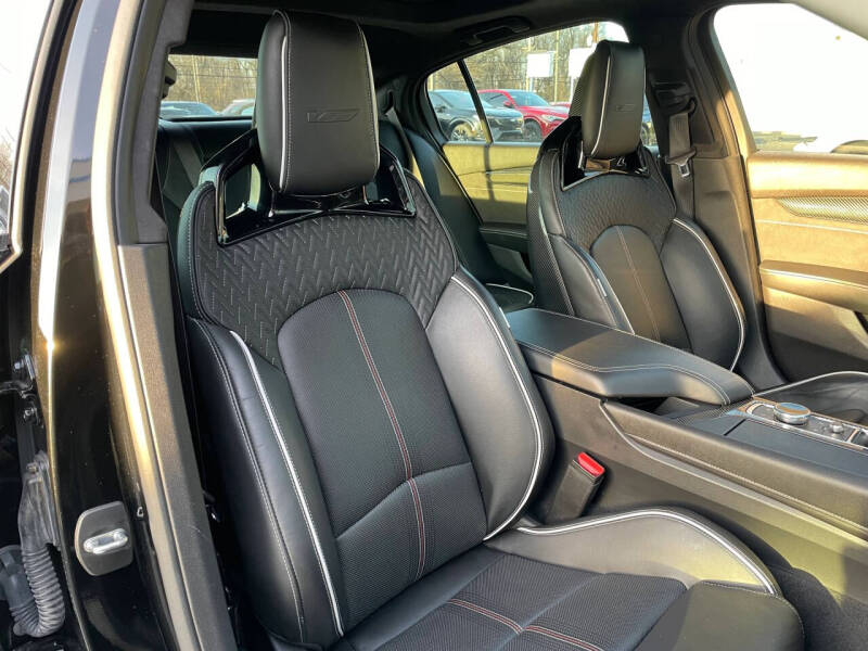 2022 Cadillac CT5-V Blackwing