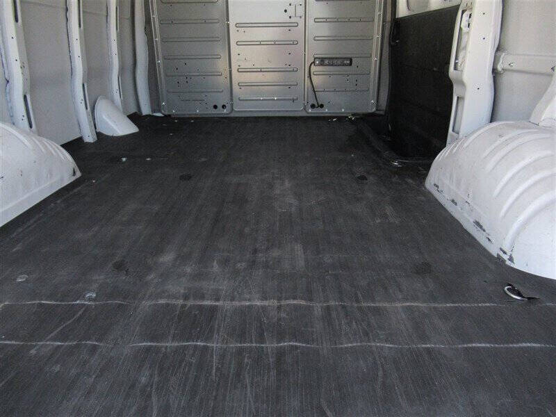 2022 Chevrolet Express 2500