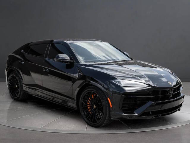 2025 Lamborghini Urus SE
