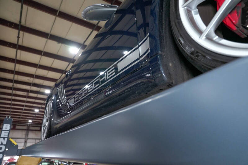 2012 Porsche Cayman R