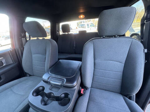 2022 RAM 1500 Classic SLT